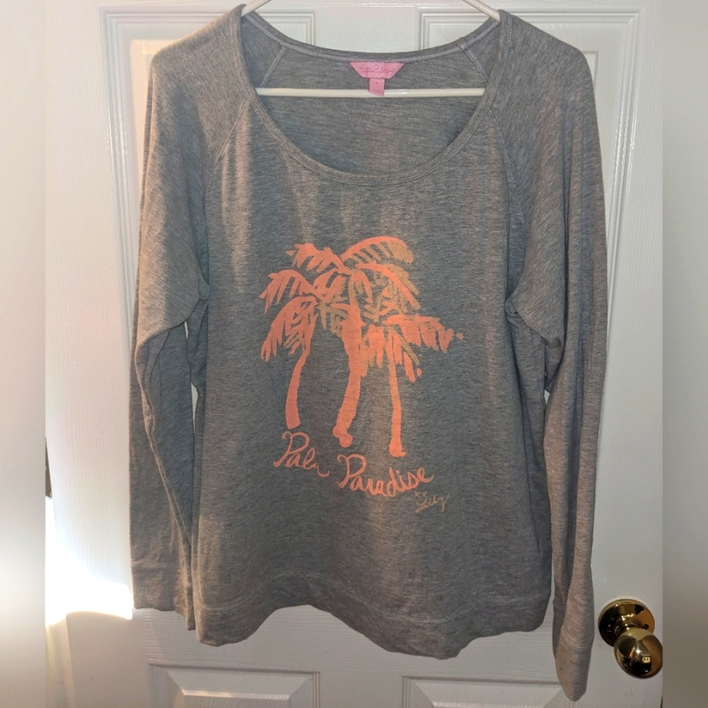 Lilly Pulitzer Sweatshirt (size L)